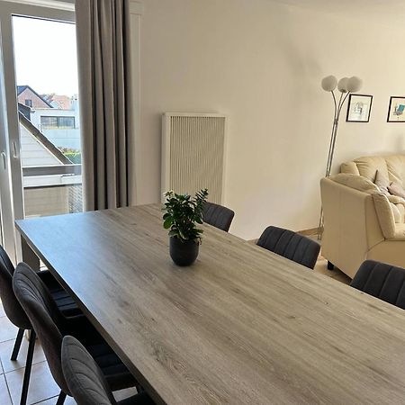 Ruim Zonnig Appartement Op 50M Van Strand Ostende Exterior foto